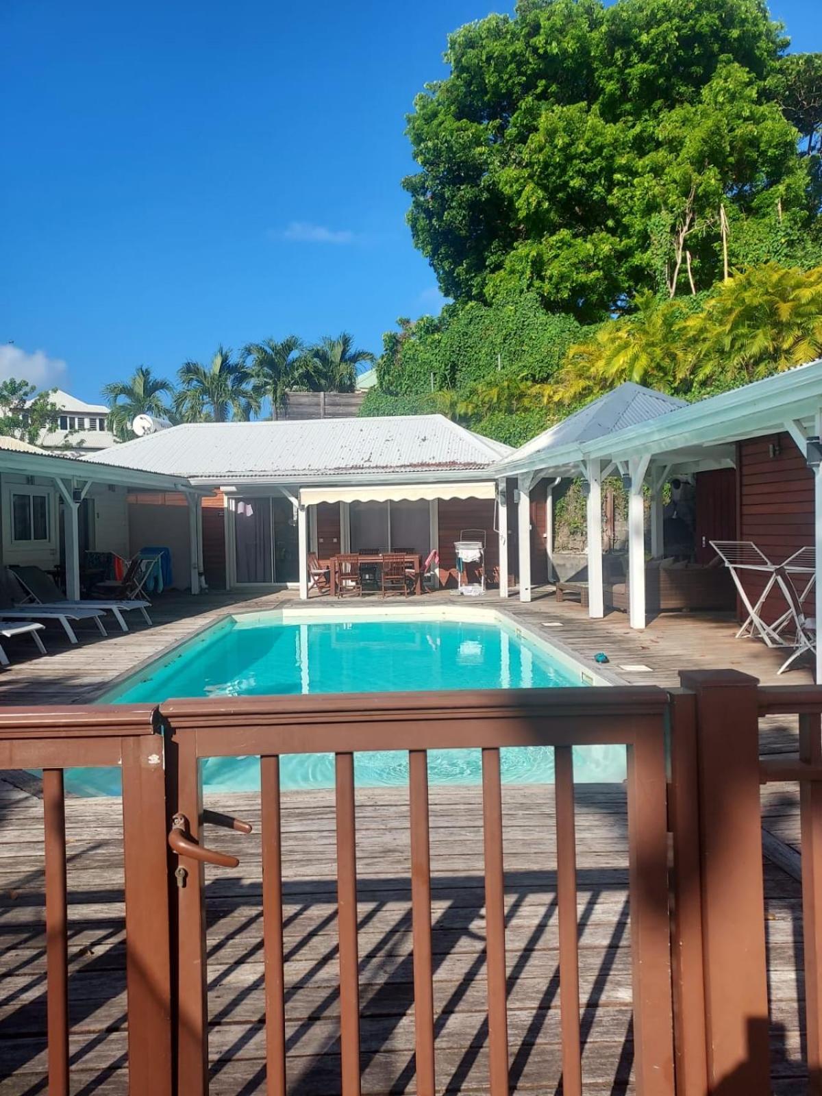 Location Dampierre Appartement Le Gosier (Grande-Terre)